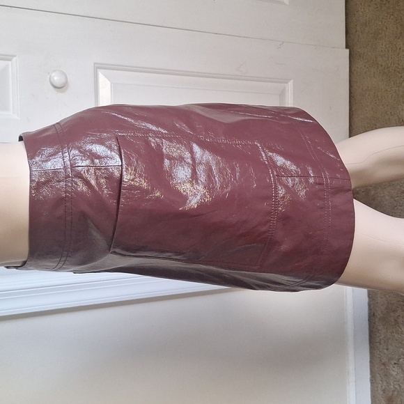Anthropologie Maeve Faux Patent Leather Skirt, Size 0 - Picture 6 of 7